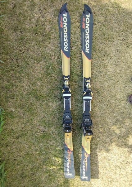 最終価格　スキー板 ROSSIGNOL ロシニョール SL ワールドカップ9S フィン付き カービング 155cm ジュニア対応