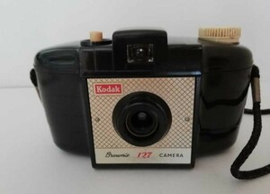 英国製　kodak　コダック　ブローニー127 　ヴィンテージカメラ 　ジャンク品　素材　ベークライト　イギリス購入