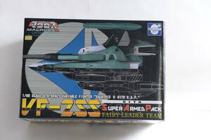 エヴォリューショントイ 超時空要塞マクロスⅡ VF-2SS バルキリーⅡ with スーパーアームドパック(SAP) フェアリーリーダー隊機