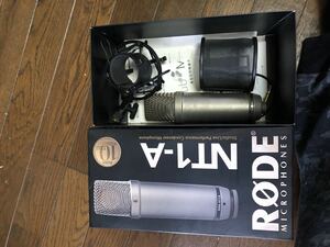 【ジャンク】コンデンサーマイク レコーディングマイク RODE ロード 低ノイズ ボーカル録りセット 並行輸入品 NT1-A本体とおまけ