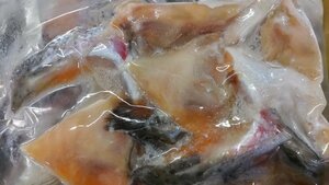 [海の棚　即買]鮭のかま 500g