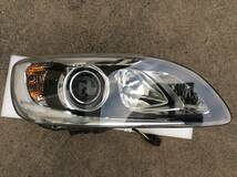 ボルボ VOLVO V60/S60　純正 右 ヘッドライト Headlight,Right　SH2041xxx_画像1