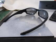 OAKLEY オークリー Straight Jacket Matte Bl OO9039-11-013 サングラス 　Grey レンズ_画像7