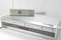 ★超絶美品★東芝 SD-RA40 VHS/DVD一体型ビデオデッキ！リモ付！【清掃済】綺麗な商品をお探しの方にオススメです。_画像1