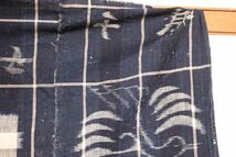 古い木綿の布 井桁に鶴亀の図 千歳万歳 古布 厚手 藍染 古裂 リメイク 麻 木綿 絣 かすり n902_画像7