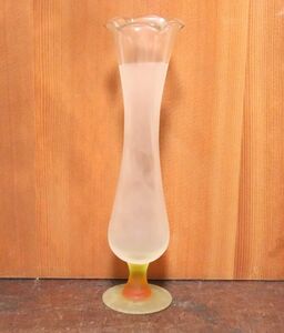 古そうな磨硝子の綺麗なガラス花瓶 n817