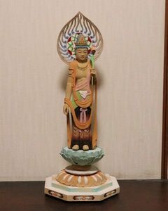 とても綺麗な木彫 彩色の観音菩薩像 仏像 n734