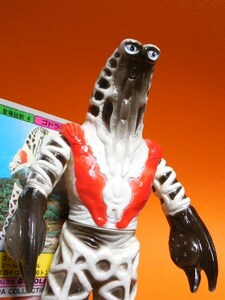 初版 ゴドラ星人 プラタグ付 1983 バンダイ ウルトラコレクション 硬質ソフビ ウルトラセブン 日本製 ウルトラ怪獣シリーズ ポピー s_i