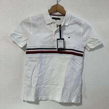 1-109 TOMMY HILFIGER トミーヒルフィガー キッズ 子供服 トップス ポロシャツ 半袖 ホワイト 白 KB0KB04709 123 サイズ 140_画像1