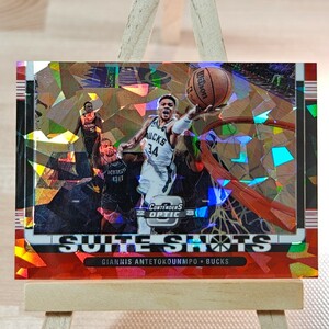 ヤニス・アデトクンボ 2022-23 Panini Contenders Optic Suite Shots Giannis Antetokounmpo Red Cracked Ice バックス