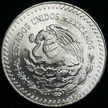 【メキシコ大型銀貨】(1オンス純銀 1985年銘 直径36mm)_画像2