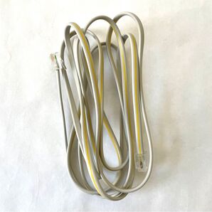電話線 モジュラーケーブル ケーブル 使用済み