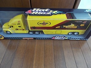 ケンワースT2000　1/32　kenworth T2000