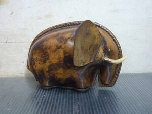 .. factory leather made elephant savings box leather cow leather .. savings box mammoth 