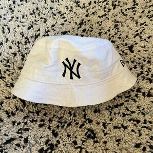 NEW ERA NY Yankees ニューヨーク　ヤンキース バケットハット ホワイト 白 NYヤンキース