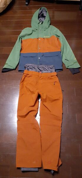 コロンビアColumbia スノーシュートSnow Chute Jacket & Pant 上下セット