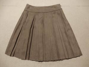 [ free shipping ] Untitled :UNTITLE: made in Japan! polyester 100%: pleat fully : fake suede : skirt * size 2