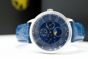 97　HUNTING WORLD QZ　　HWM010　　美品 ハンティングワールド ムーンフェイズ デイデイト ブルー文字盤 クォーツ メンズ 腕時計 箱 タグ