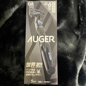 AUGER 5枚刃 カミソリ コンボパック ホルダー+替刃 6個付 (貝印 (Kai Corporation) AUGER 