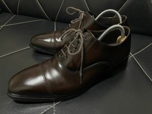 極美品 madras MODELLO DM5124 24.5cm レザーシューズ ビジネスシューズ ストレートチップ 本革 革靴 通勤 ダークブラウン 内羽根式 メンズ