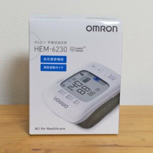 【OMRON】オムロン「手首式血圧計」HEM-6230 血圧確認機能/測定姿勢ガイド【未使用】
