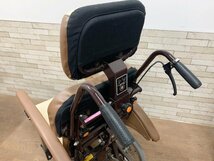 ピジョン ハビナース ティルトリクライニング車いす コンフォートアシスタ 車椅子 PRW-01 介助用 介護用品 看護 定価22万円_画像4