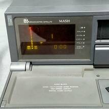 561/25　195624　Panasonic　NV-BS900　BS録画王　S-VHS　ビデオデッキ　通電可　パナソニック　リモコン付_画像2