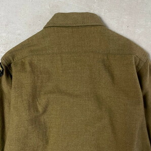 40年代 U.S.ARMY 米軍実品 ウール ミリタリーシャツ マスタードシャツ ガスフラップ マチ付き メンズM相当の画像8