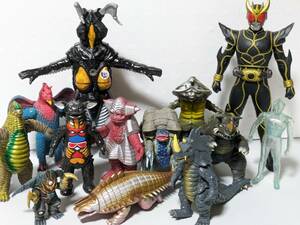 ac2 まとめ売り！ ソフビ ウルトラマン ゼットン 仮面ライダー 怪獣 レッドキング 