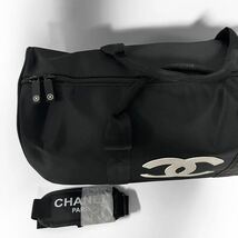 【未使用】 シャネル ノベルティ 非売品 CHANEL 旅行バッグ ボストンバッグ ショルダー付き 1泊 2泊 大容量 メンズ レディース ホワイト_画像5