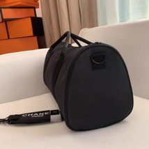 【未使用】 シャネル ノベルティ 非売品 CHANEL 旅行バッグ ボストンバッグ ショルダー付き 1泊 2泊 大容量 メンズ レディース ブラック_画像6