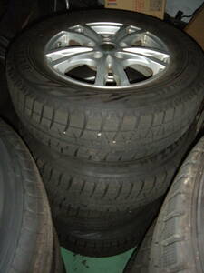 215/65R15 6JJアルミ　残山充分