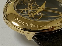 ヴィヴィアン ウエストウッド Vivienne Westwood 腕時計 VV014GD 茶革ベルト 展示未使用品　電池交換済_画像4