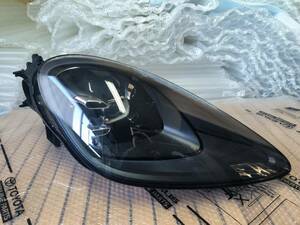  Porsche Porsche Cayenne right side head light 9Y0