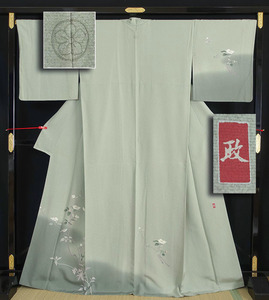 Art hand Auction Homongi, kimono avec manches, teinture Yuzen peinte à la main, ombrage de l'ourlet, petites fleurs et oiseaux, motif de campanule dans le cercle, signature de l'auteur, pure soie 11093, kimono femme, kimono, Robe de visite, Adapté