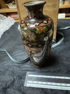 壺 七宝 七宝焼 彩 花瓶 花器 古 明治工芸、名品。超絶技巧。