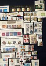 未使用　古切手　アメリカ　シールタイプ187枚・のりタイプ20枚　フレーム付き　USA　記念切手　USPS　世界の切手　美品_画像4