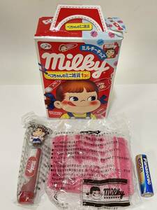 ミルキー キッズ ペコちゃんのミニ雑貨 ハブラシ タオル 2種セット スイング milky FUJIYA 食玩 swing