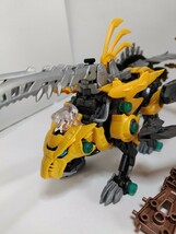 ZOIDS ゾイド 美品 おもちゃ 電池 動作品 フィギュア TOMY ステゴゲーゼ スティレイザー ゾイドワイルド ZW41 ダッシュブレイカー ユニット_画像3