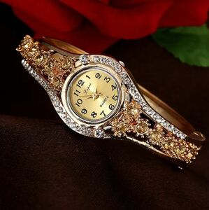 腕時計　ダイヤモンド　クリスタル　豪華　ジュエリー　ウォッチ　レディース クォーツ