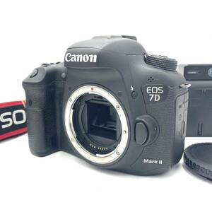 美品 CANON EOS 7D Mark II ボディ キヤノン シャッター回数 6551回