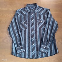 040【格安】Wrangler ラングラー 長袖ウエスタンシャツ メンズＸＬ ブラック/ブルー/ストライプ柄_画像1