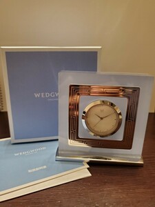 ウェッジウッド■未使用　インタグリオ　ネオ　クロック■記念品　置時計　WEDGWOOD