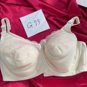 ⑨【G75】シャルレ　ブラジャー　未使用　処分　サンプル品　ワイヤーあり　レース　クリーム色　ピンク刺繍　日本製　FA261