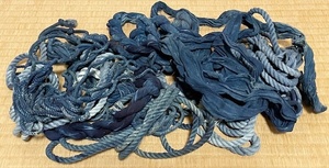 趣ある襤褸 藍染めの紐13点 古布和布 藍染木綿 アンティーク昭和レトロ パッチワーク 紐 ひも ロープ ハギレ リメイク素材