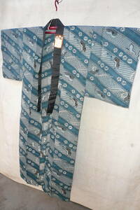  man long kimono-like garment unused length 140.67 with defect 
