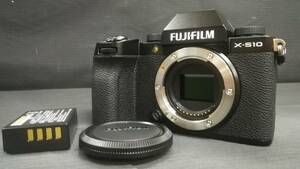 【美品♪】FUJIFILM 富士フィルム X-S10 ボディ 2610万画素 ミラーレス 一眼 カメラ/動作品