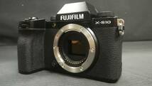 【美品♪】FUJIFILM 富士フィルム X-S10 ボディ 2610万画素 ミラーレス 一眼 カメラ/動作品_画像2