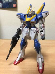 MG V2ガンダム　Ver,カトキ　完成品