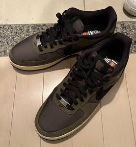 国内正規品 NIKE AIR FORCE 1 undefeated コラボ ナイキ エアフォース1 28 US10 VS ダンク dunk olive オリーブ 1回のみ着用 付属品無